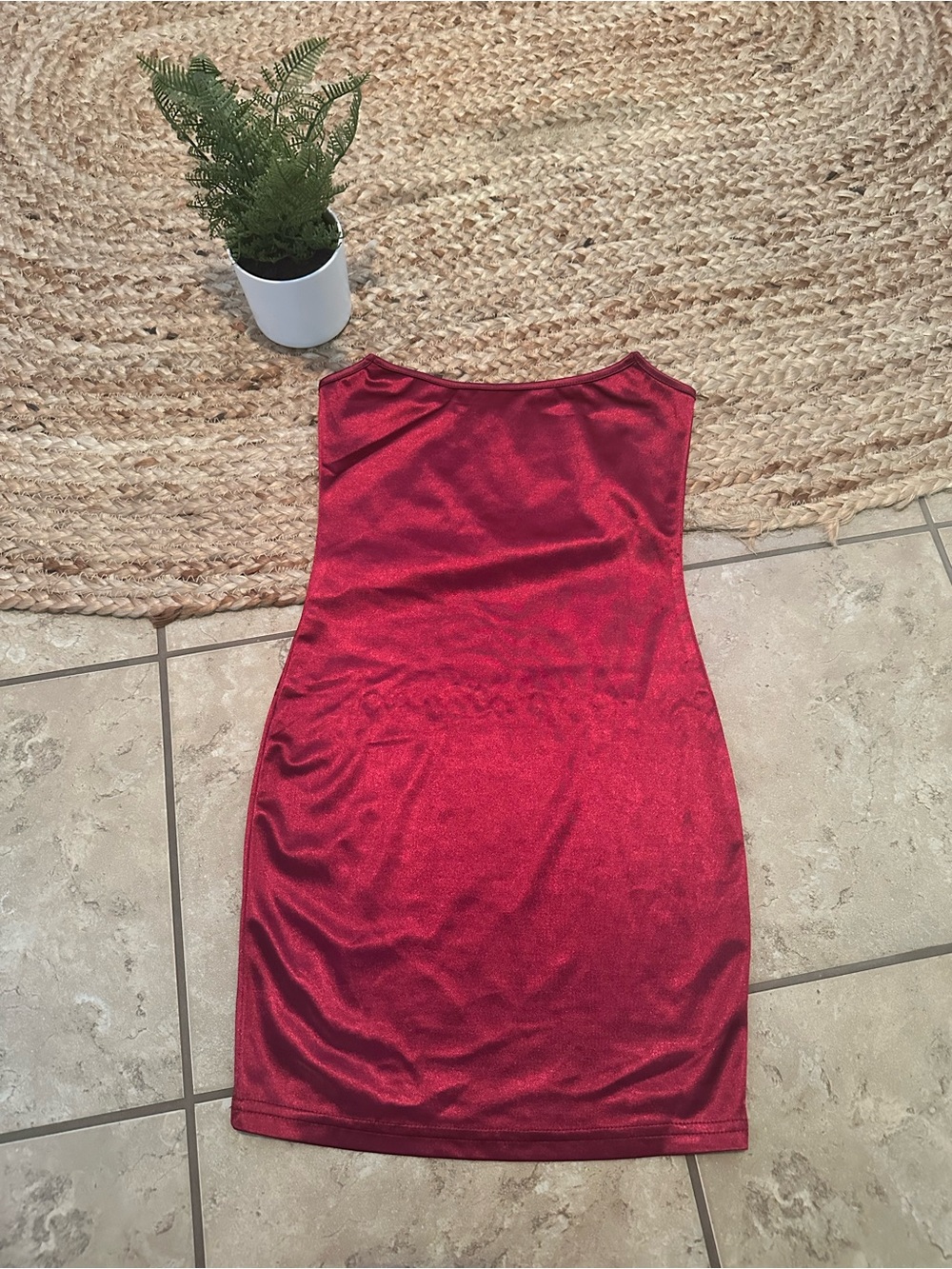 RED SATIN MINI BODYCON DRESS